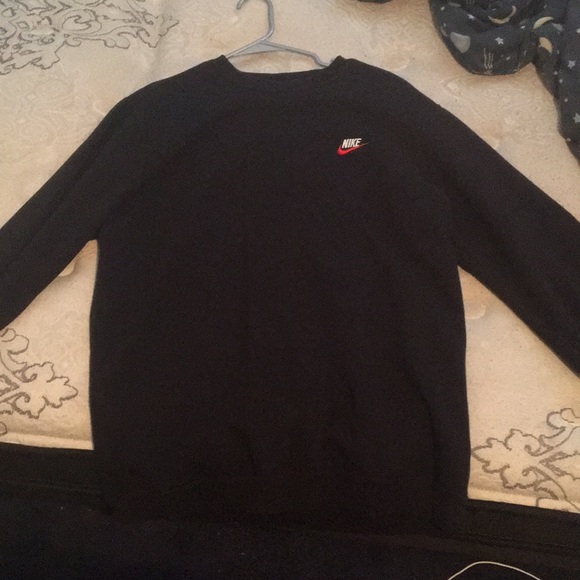 Black nike long sleeve